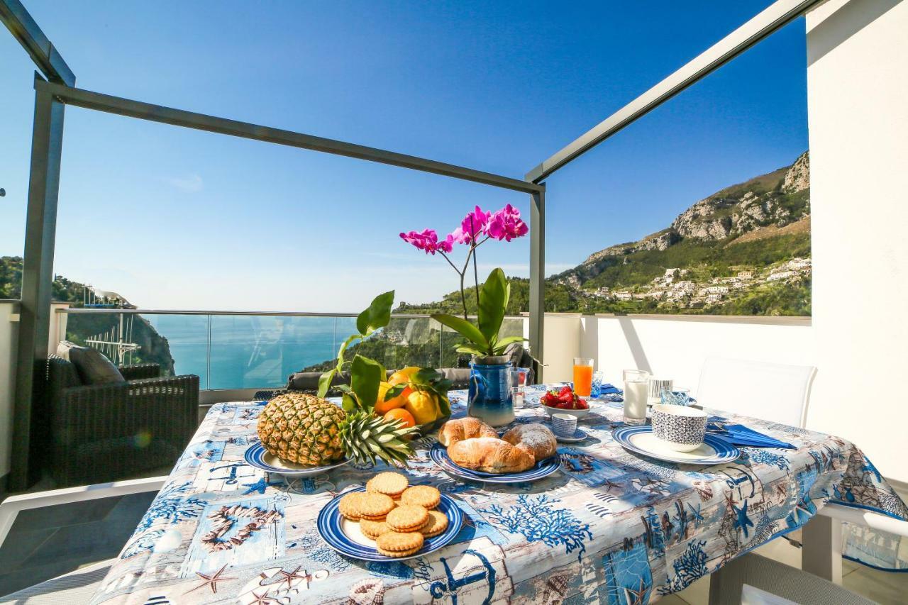 Admiring Amalfi Villa Scala Luaran gambar