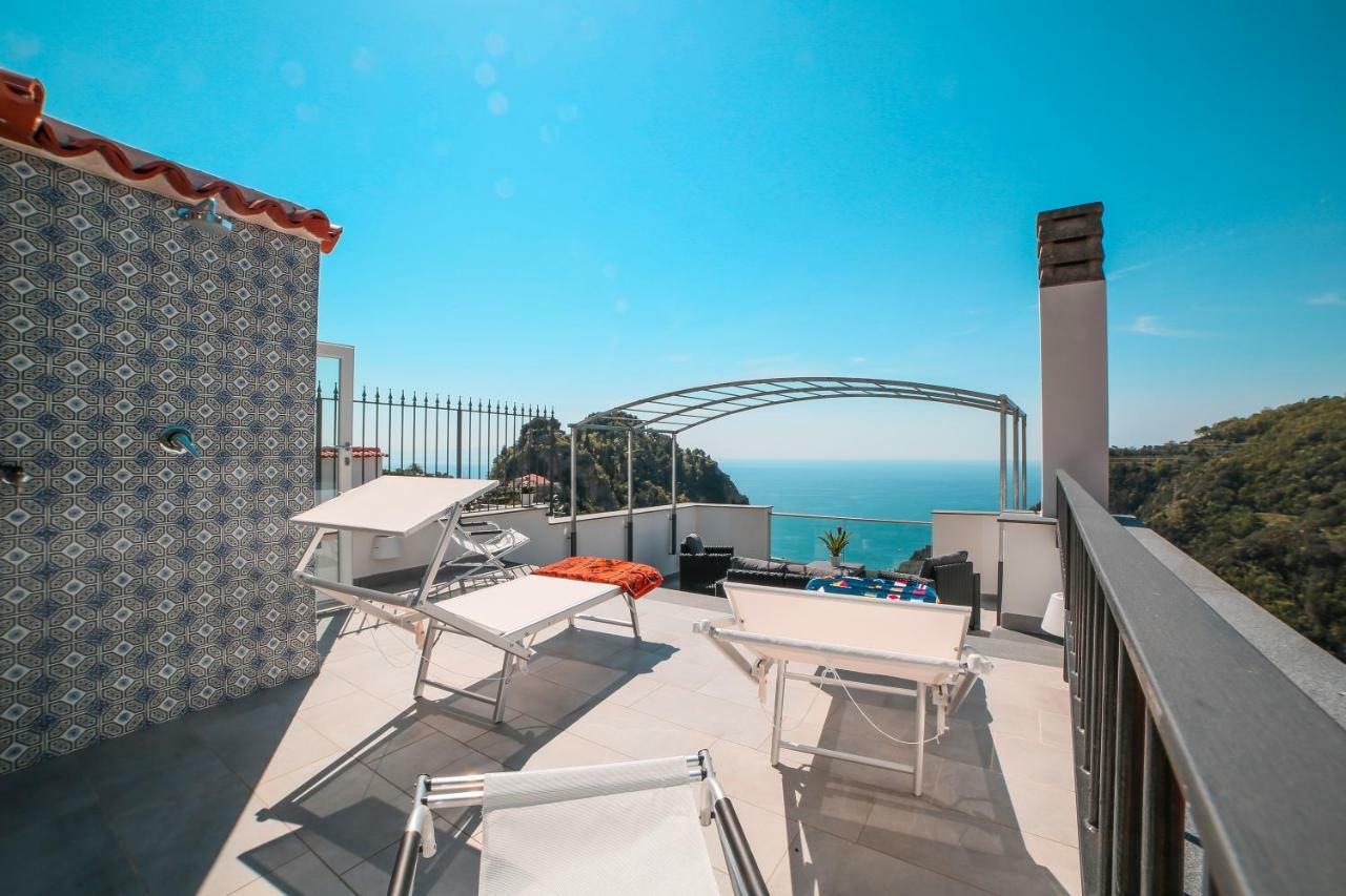 Admiring Amalfi Villa Scala Luaran gambar